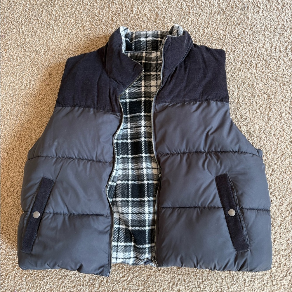 Women’s American eagle reversible puffer vest